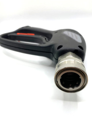 M-002 SW Пенокомплект TORNADO в сборе (ниппель нержавеющая сталь, муфта-байонет нержавеющая сталь, 250 Бар), копье L= 60 см, пистолет М22 вращающаяся муфта, пенная насадка LS3 с бачком 1 литр