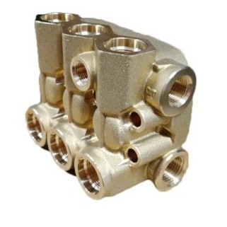 AR 23507, 3220020 Корпус клапанного блока помпы, головная часть ПУСТАЯ, латунь Annovi Reverberi RR 15.20 N