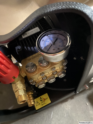 BT-1520B3 TOR Мобильный аппарат высокого давления 200 бар, 5.5 кВт, 1450 об/мин 