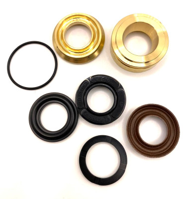34002801 KIT 28 18579 Комплект уплотнения плунжера с латунью для IPG Series 47 Ø20 мм, BF-7328