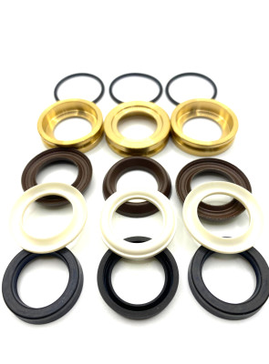 KIT 47114/KIT 42549 Комплект водяных уплотнений c латунью для Annovi Reverberi RR Ø18 мм,(для насосов изготовленных с 15 мая 2022 года), Оригинал